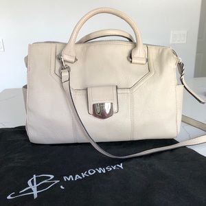 B. Makowsky purse. Great condition!